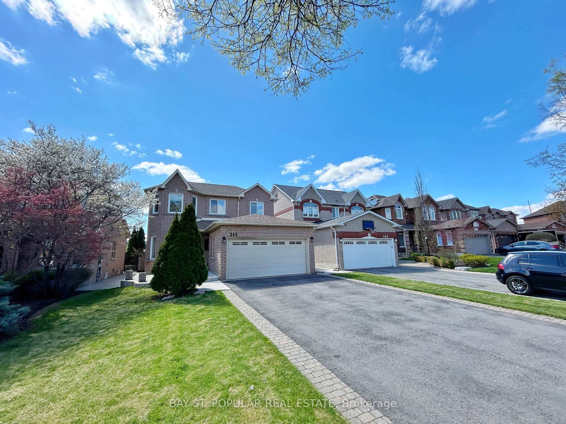 Welcome To This Bright And Well Kept 3 1 Bedroom, 4 Bathroom Detached Home In The Heart Of Maple !