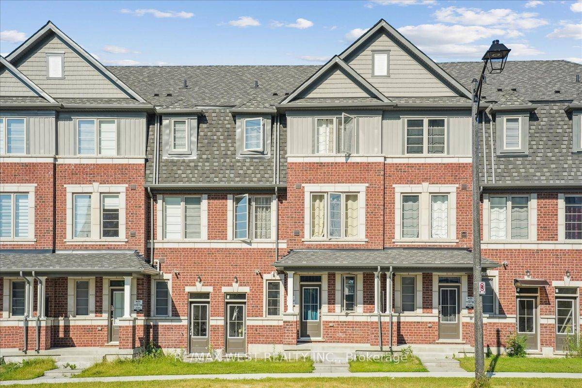 Step into modern comfort and convenience at 115 Air Dancer Crescent, a beautifully designed one year old traditional townhouse nestled in a sought after Oshawa neighborhood.
