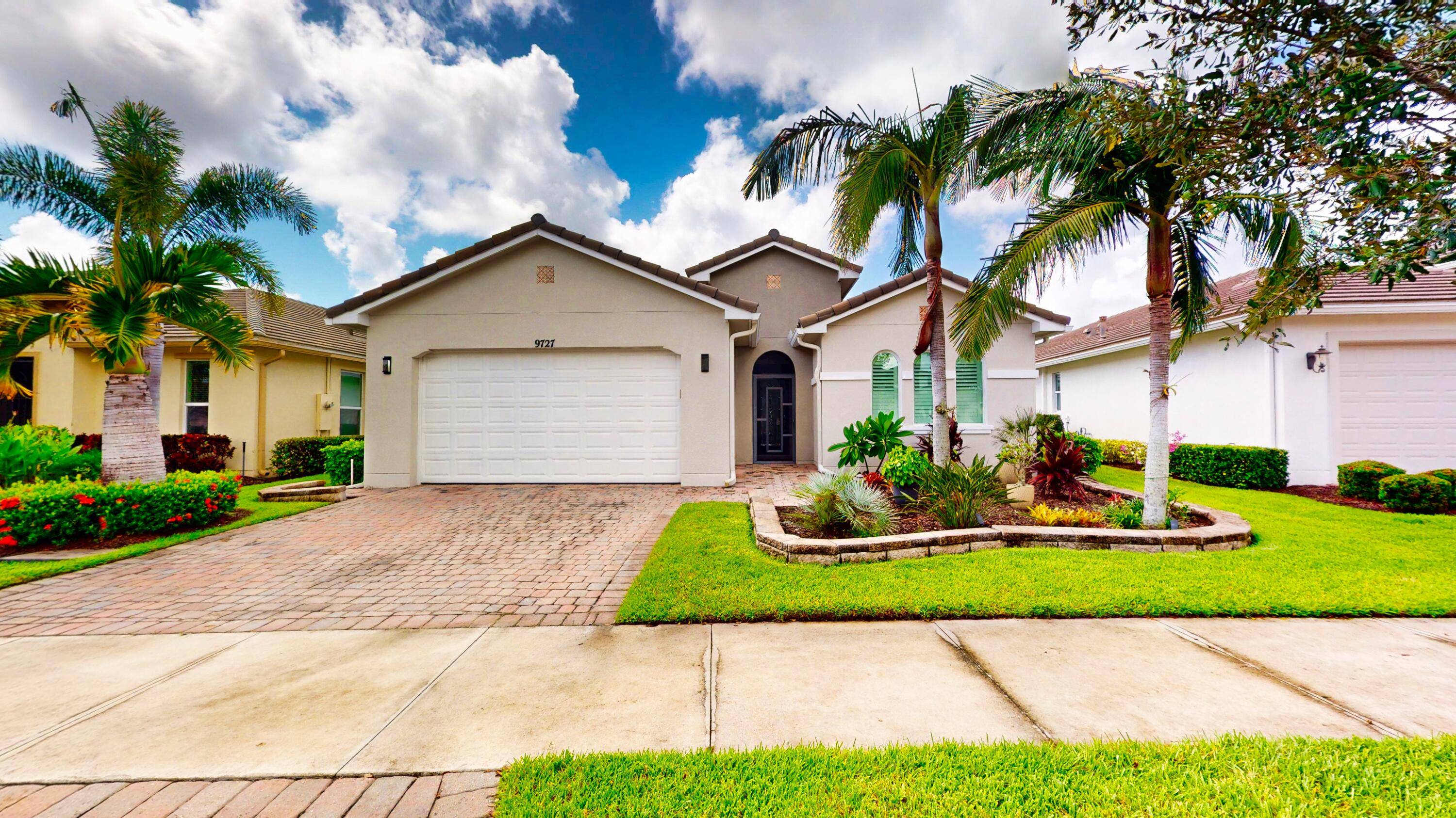This beautifully appointed 2 bedroom, 2 bath home with a den offers over 2100 sq.