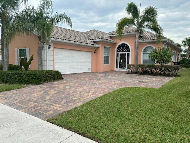 This beautiful Divosta built Oakmont model features 3 bedrooms, 2 baths, and a 2 car garage, perfectly situated on a spacious waterfront corner lot with gorgeous lake views and added ...