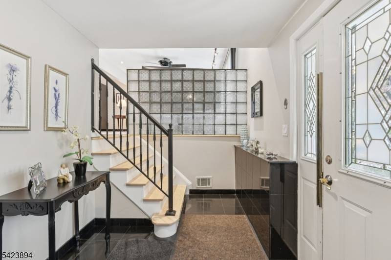 Welcome home to this meticulously maintained Oakview split level home with 4 bedroom, 1.