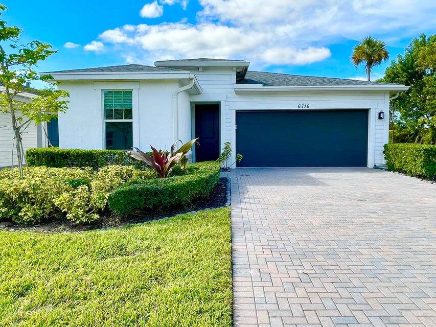 Seller motivated ! This stunning 3 bed den, 2 bath home is perfectly situated near Palm Beach Airport, hospitals, shops, restaurants, and major highways for ultimate convenience.