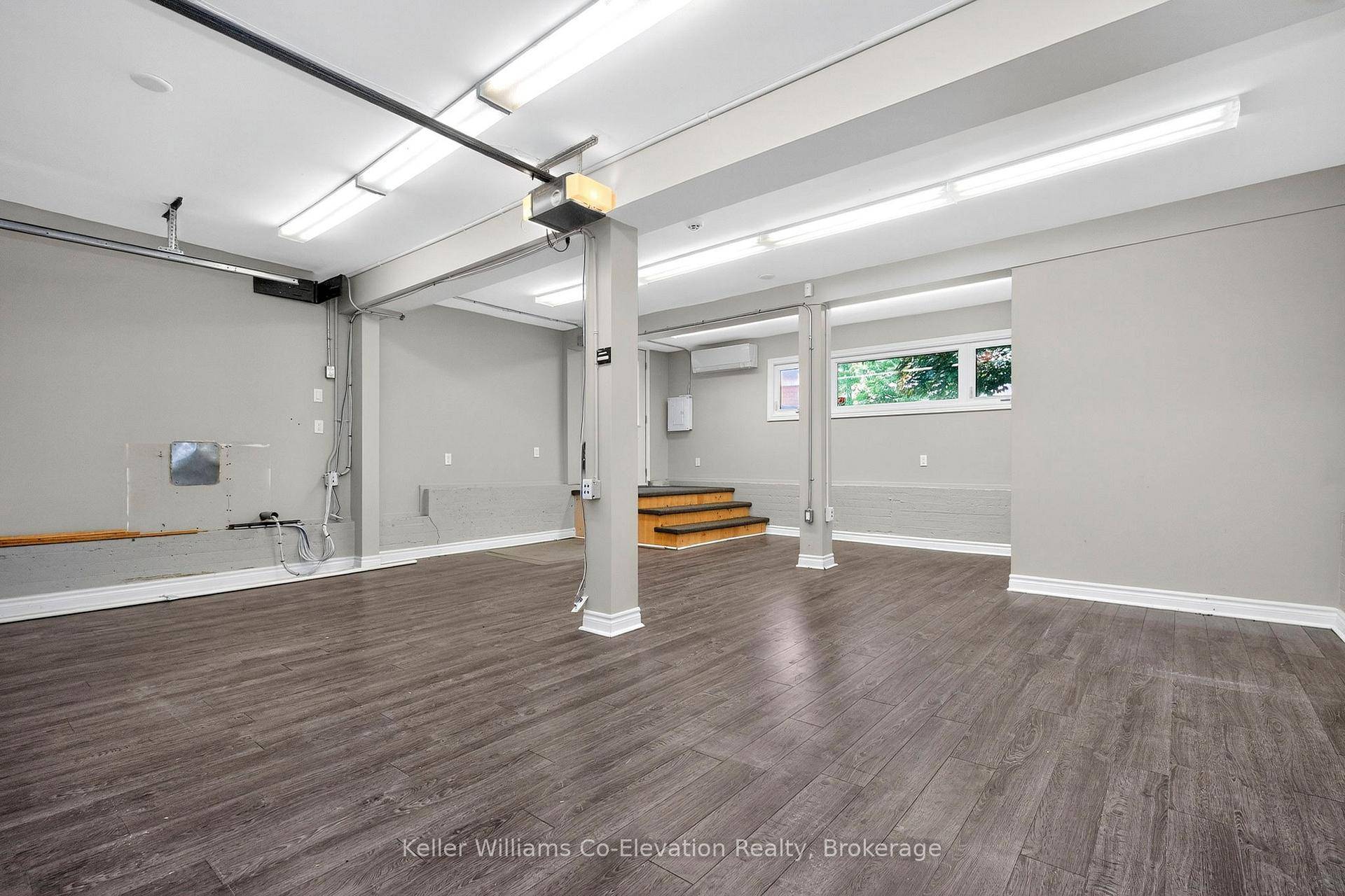 FLEXIBLE OFFICE SPACE OPPORTUNITY LANDLORD TO INSTALL 2 PC BATHROOM AT THEIR EXPENSE.