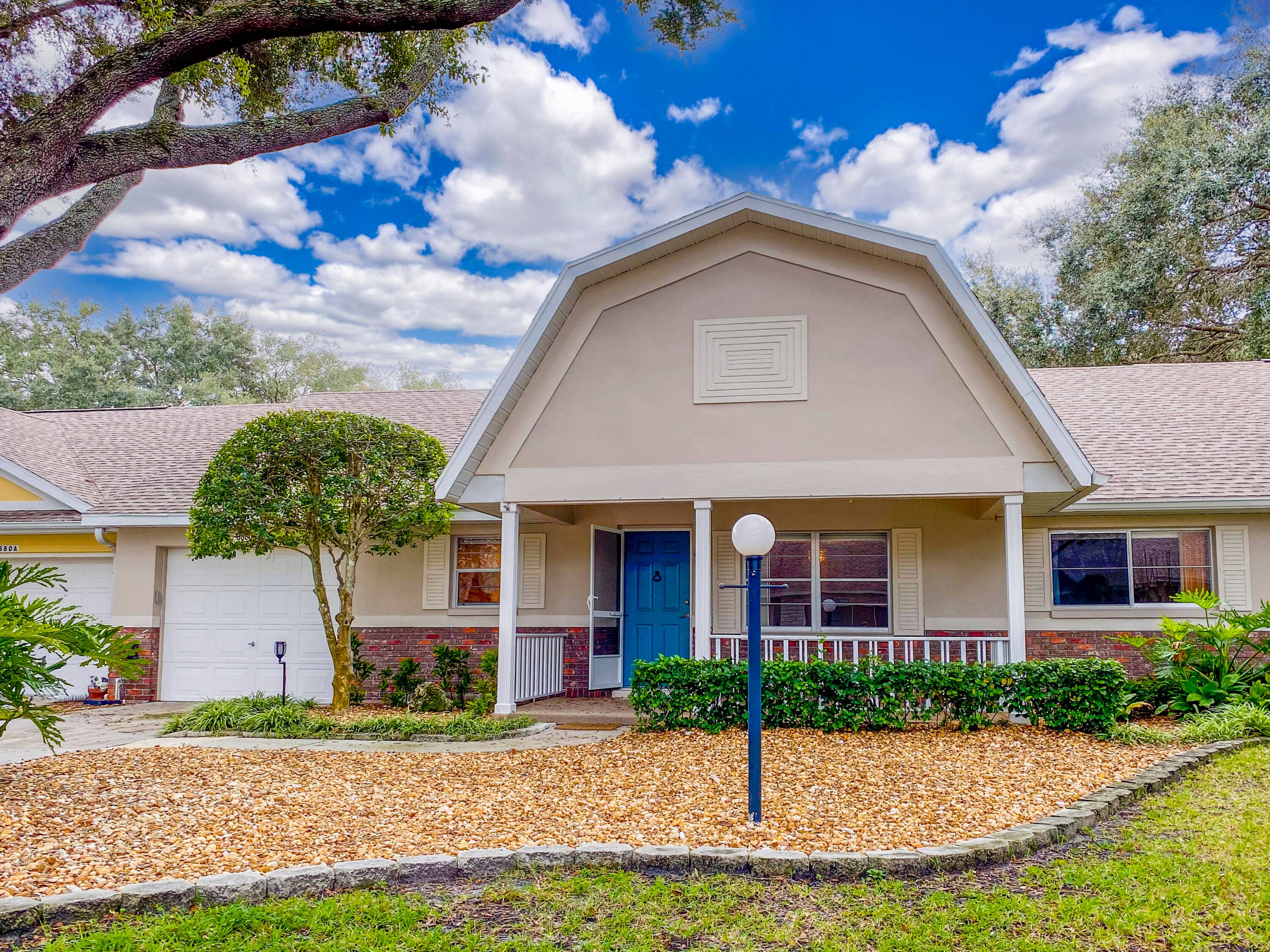Welcome to this charming villa in On Top of the World, a premier active adult community offering an unbeatable array of recreational activities in retirement !