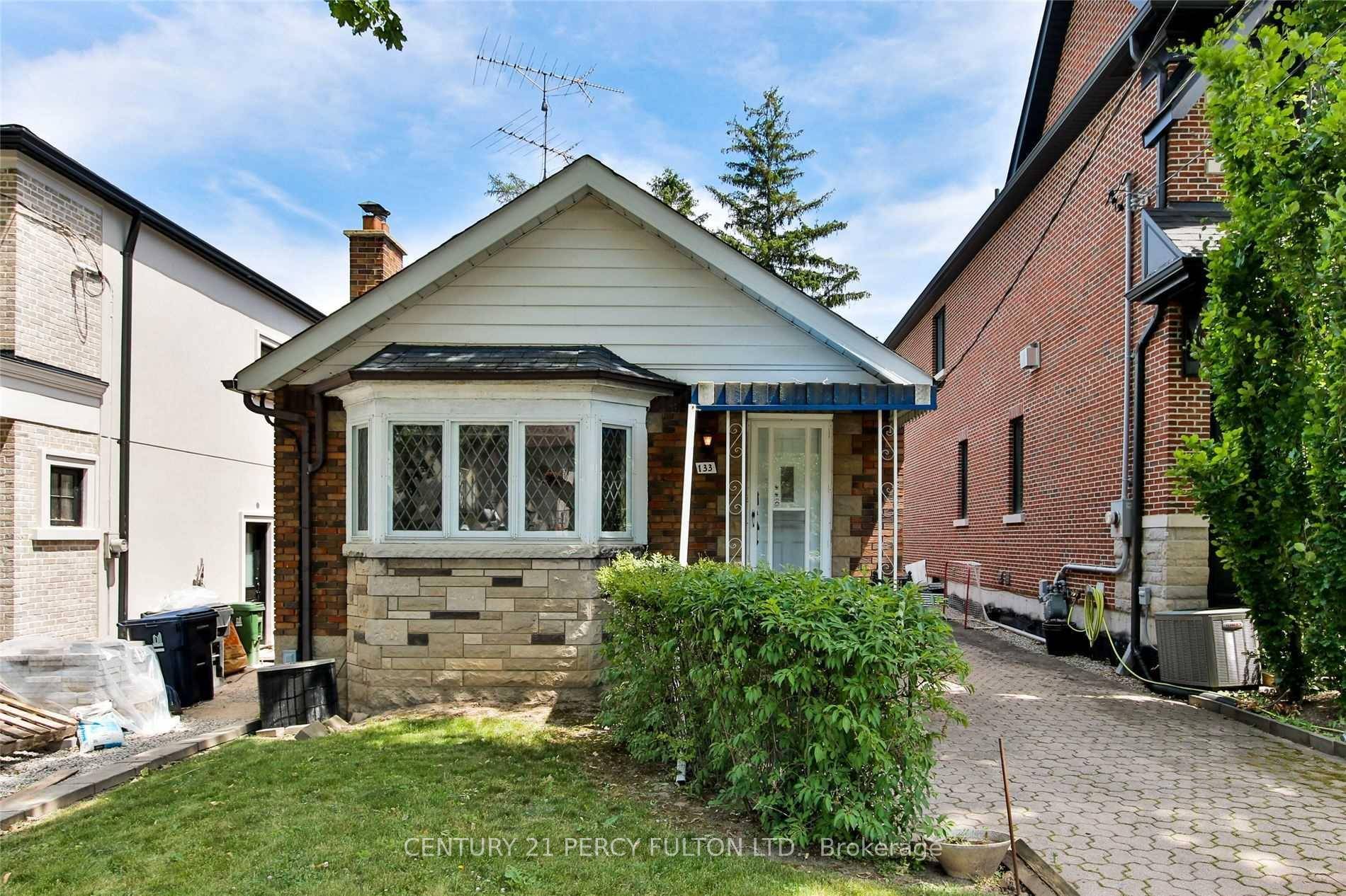 Vacant Detached Bungalow On Premium 30X130 Ft.
