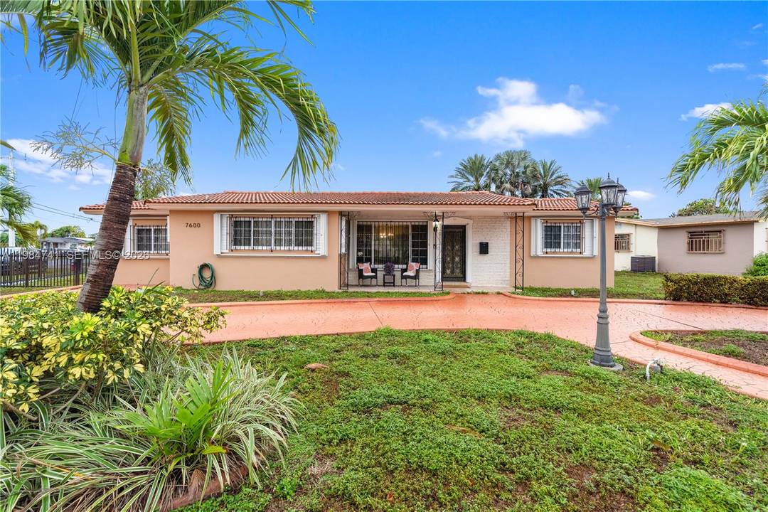 RARE FIND in this Corner lot located in Hialeah's most desirable enclave !