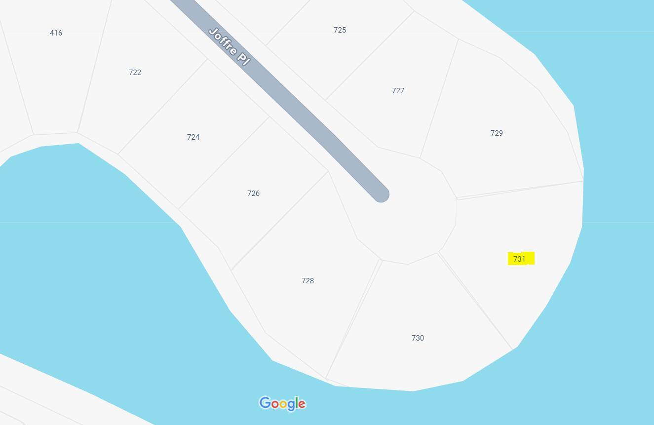 ATTENTION HOME BUILDERS, INVESTORS, NEW HOME BUYERS OVERSIZED 1 2 ACRE WATERFRONT LOT IN MIRROR LAKES.
