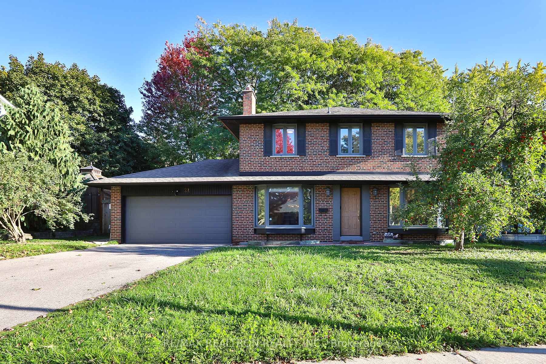 Discover this stunning fully updated 4 bedroom detached home, beautifully renovated from top to bottom and set on a large, private lot that offers both space and sophistication.