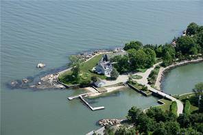 PICTURESQUE NARROWS ISLAND Your own calm, breathtakingly beautiful world.