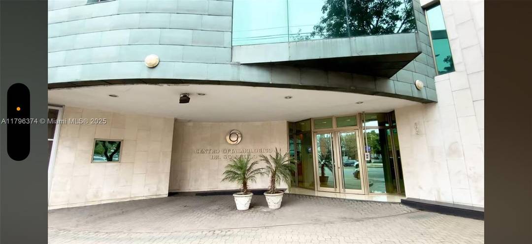 Prime Medical Property for sale in Buenos Aires.