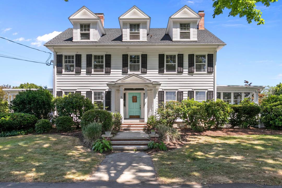 Location ! Location ! Don't miss this rare opportunity to be the new owner of this stately 5 Bedroom 4.