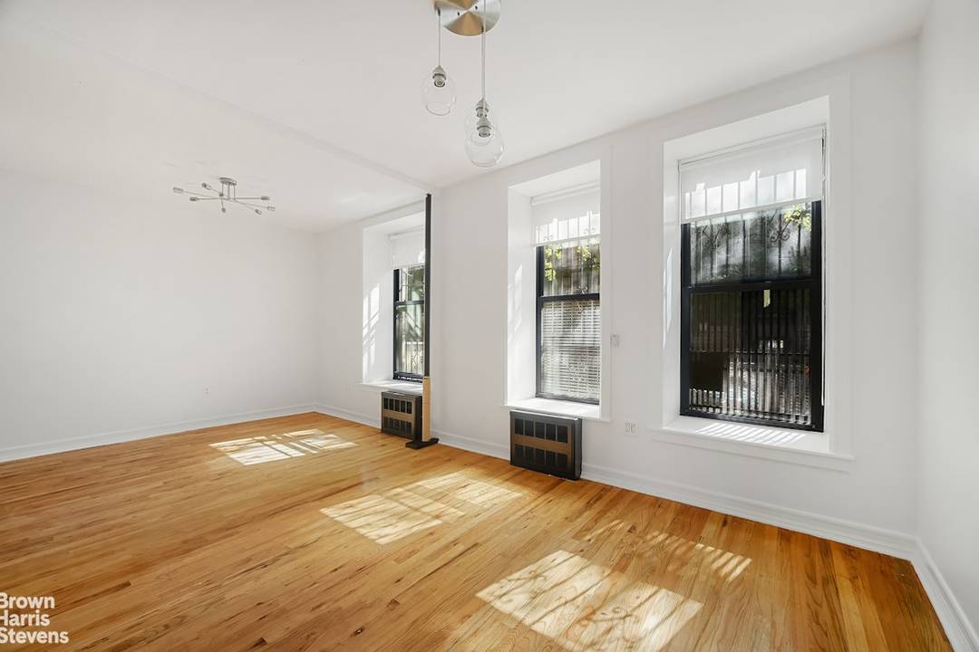 Welcome to 29 West 119th Street A bright and beautifully renovated two bedroom offering 1, 000 square feet of flexible living space in the heart of South Harlem.