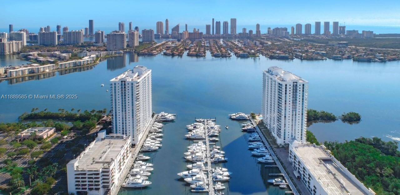 Marina Palms Yacht Club UNRESTRICTED 60 Slip.