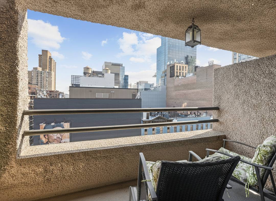 A rare opportunity to enjoy an expansive one bedroom residence with a private balcony in a full service luxury building in the heart of Lenox Hill.