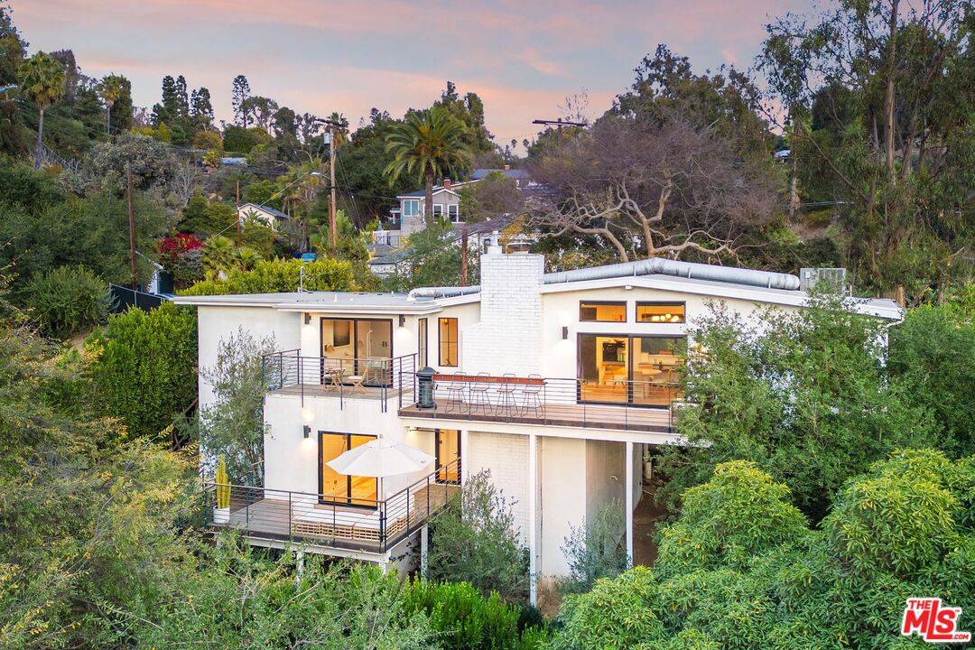 2785 Laurel Canyon Pl 3BR Hollywood Hills East La