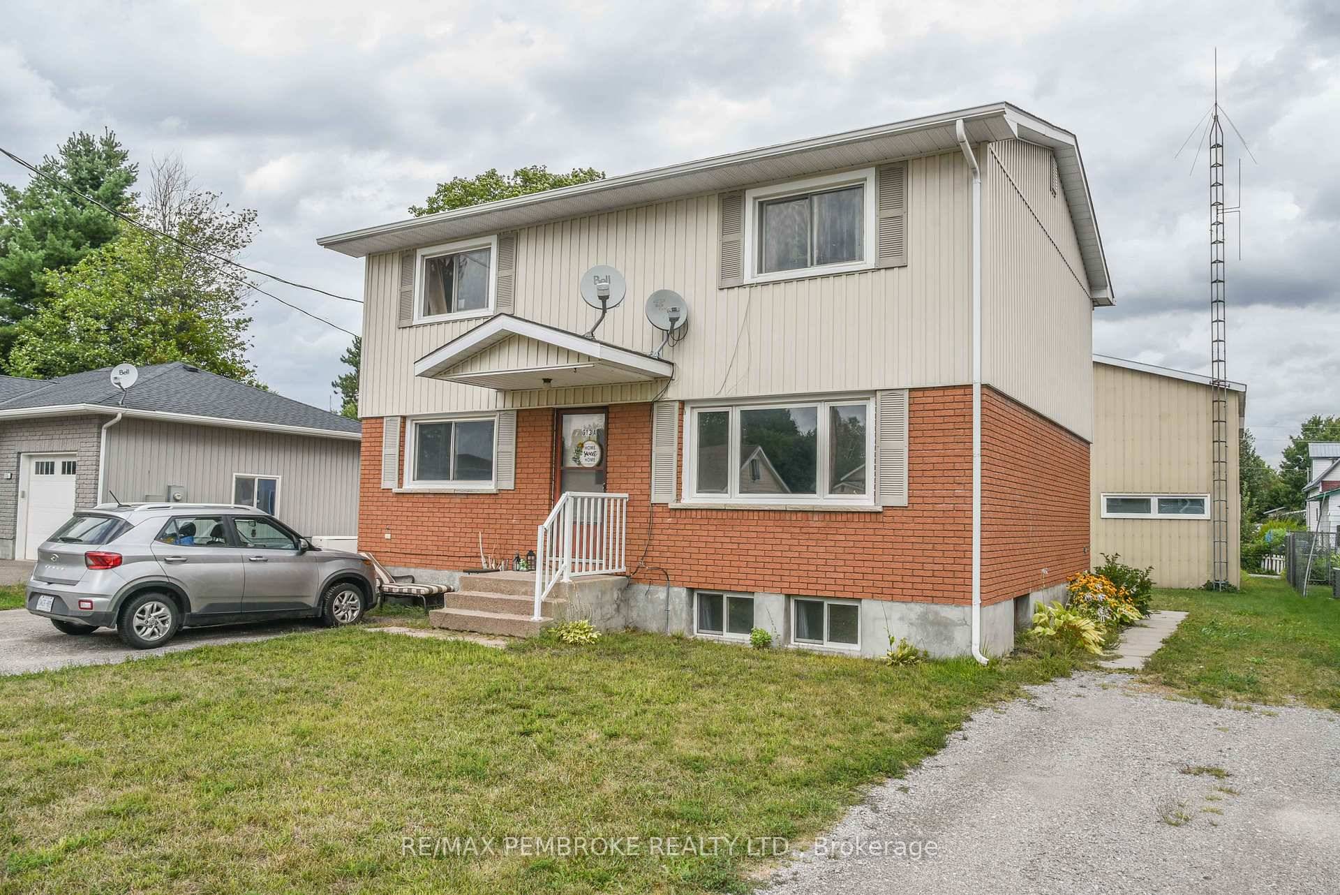 Unique tri plex in Laurentian Valley, three units, 2 units 2 bedrooms, 1 unit one bedroom.