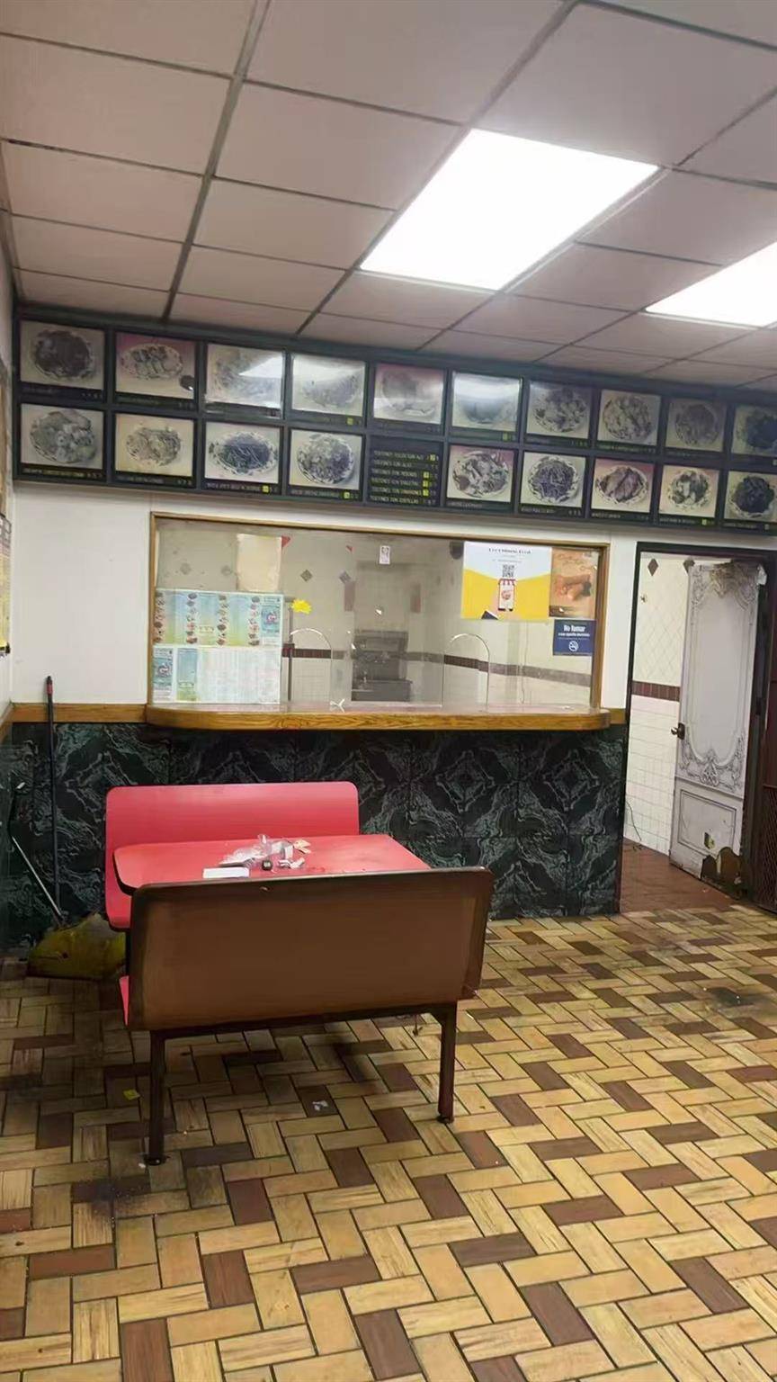 Excellent opportunity to lease a 1, 224 sq.