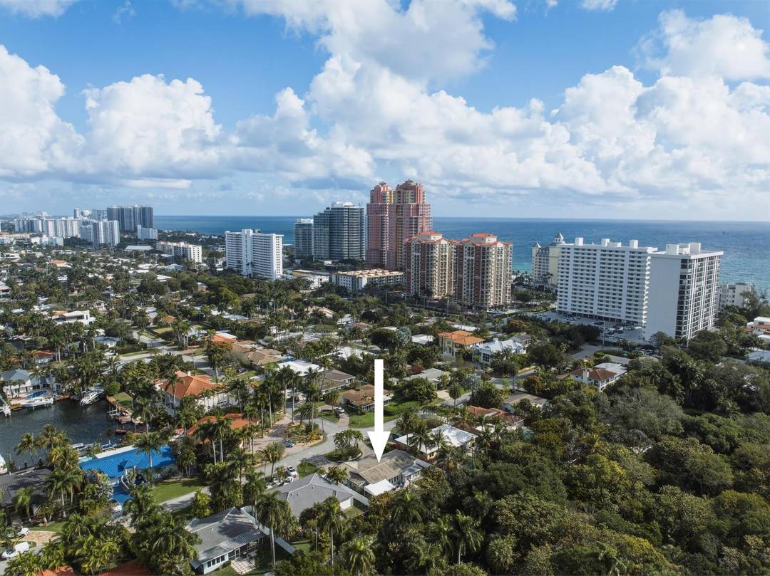 Location and opportunity Knock with this exquisite move in ready beach walkable home in Dolphin Isles.