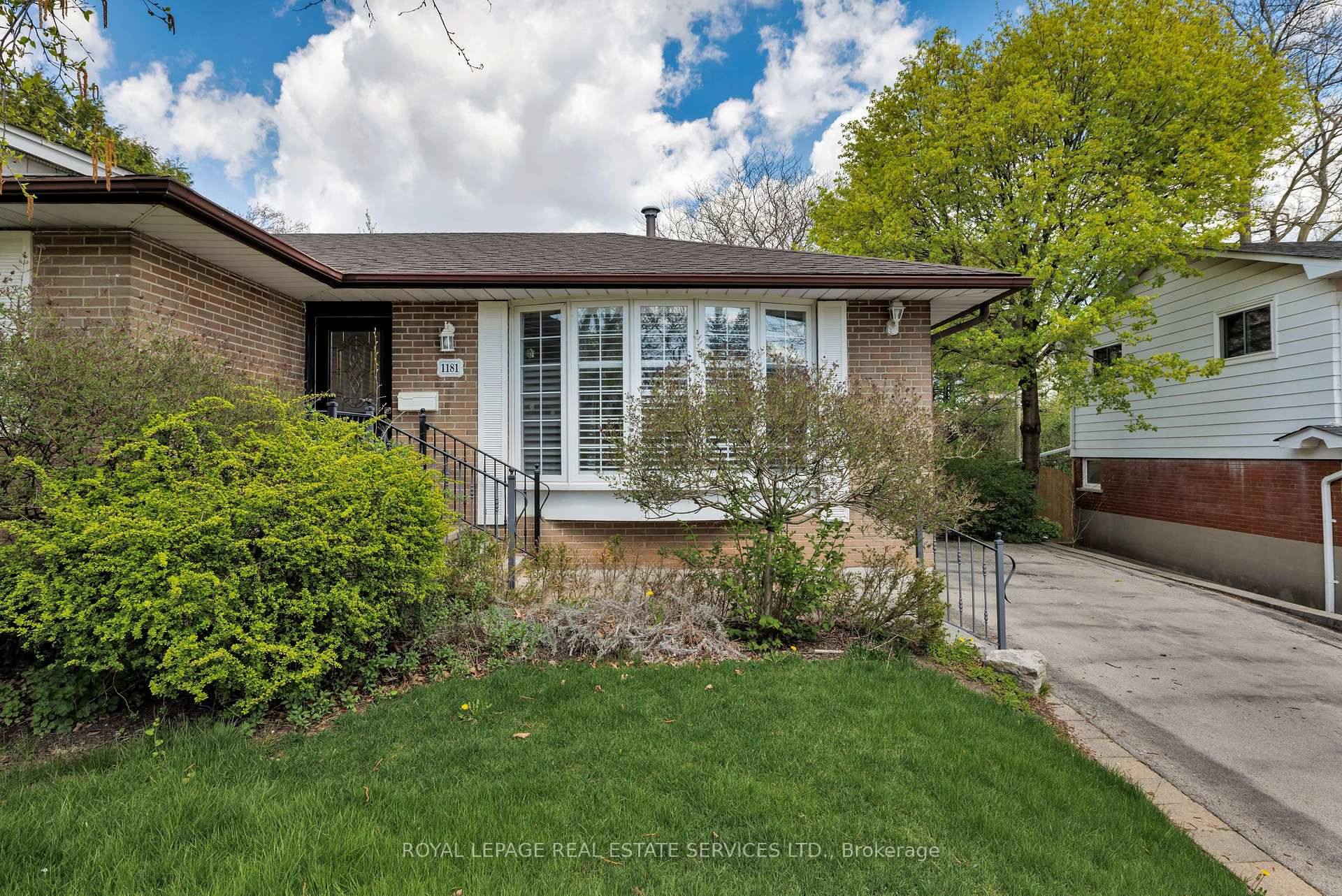 Opportunity knocks in College Park !