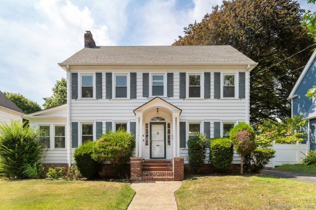Don't miss the opportunity to own this beautiful turn key ready single family home in Beaver Hills.