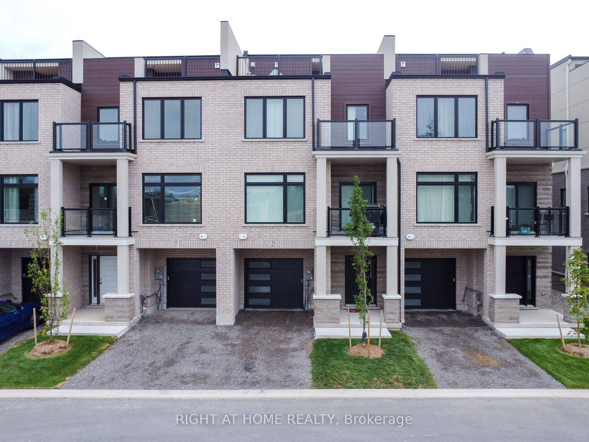 Available for Lease for November 1.