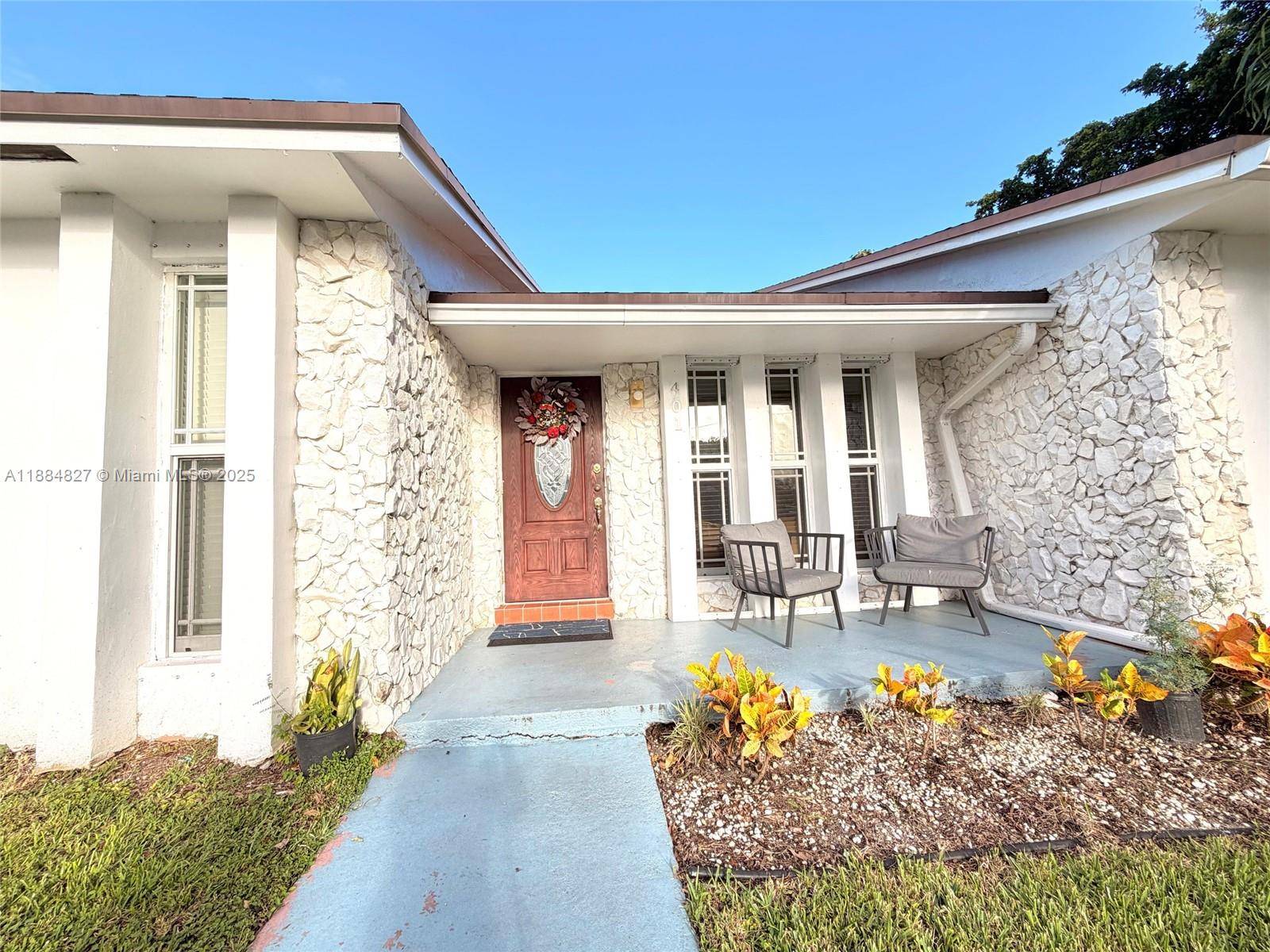 BEAUTIFULLY SINGLE FAMILY HOME, IN A QUIET AND SAFE NEIGHBORHOOD EAST OF US 1.