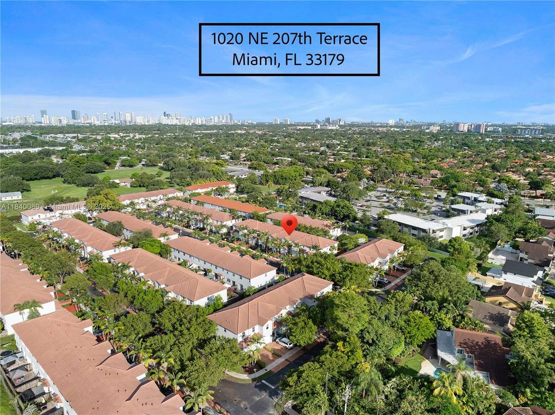 FOR OPEN HOUSE ! To gain access to the community please contact Listing agent at 786.