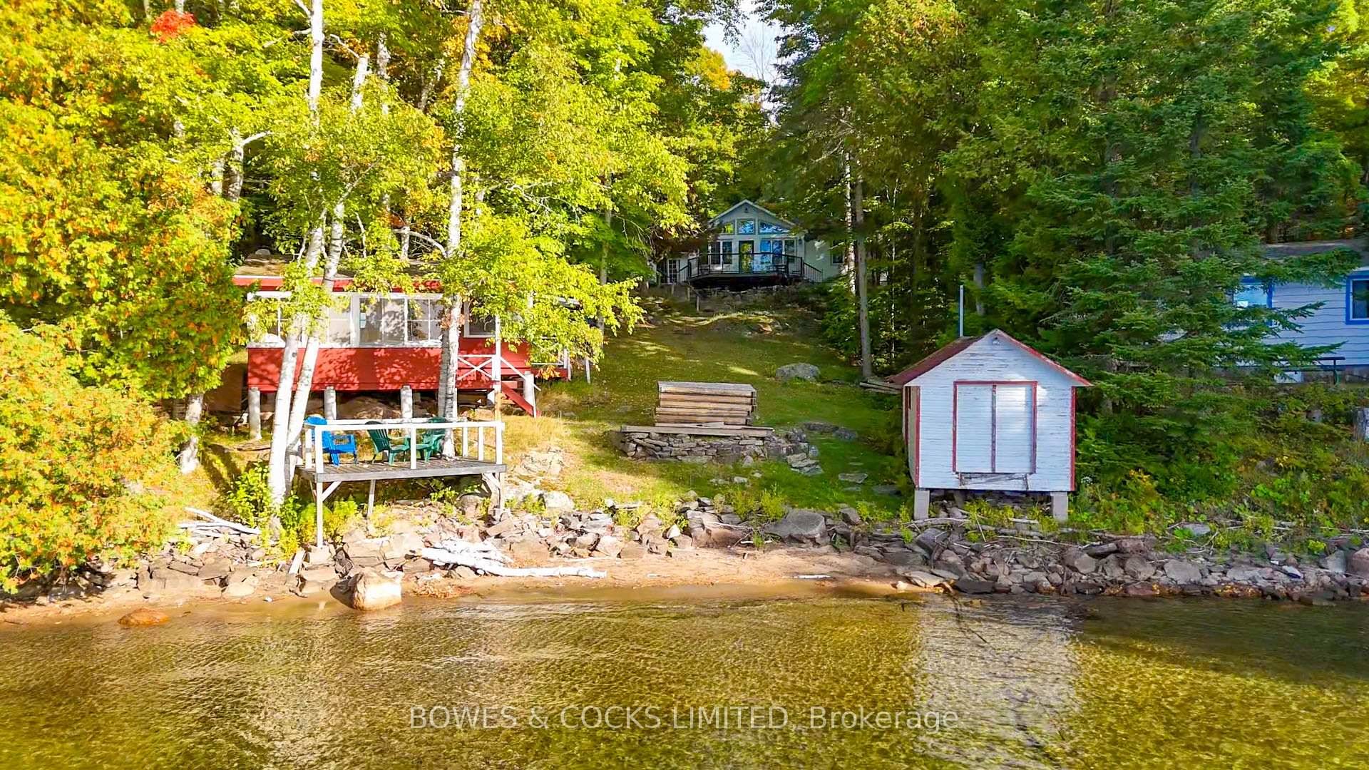 Nestled on the shores of Chandos Lake, this charming three season cottage offers an idyllic escape for family gatherings and hosting friends.