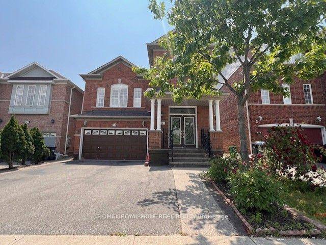 Great Location ! 4BR Well Maintained Detached Home !