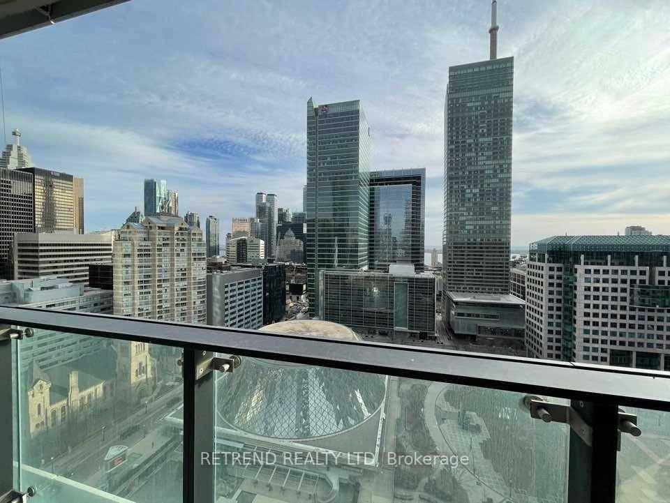 Theatre Park Luxury Condo !