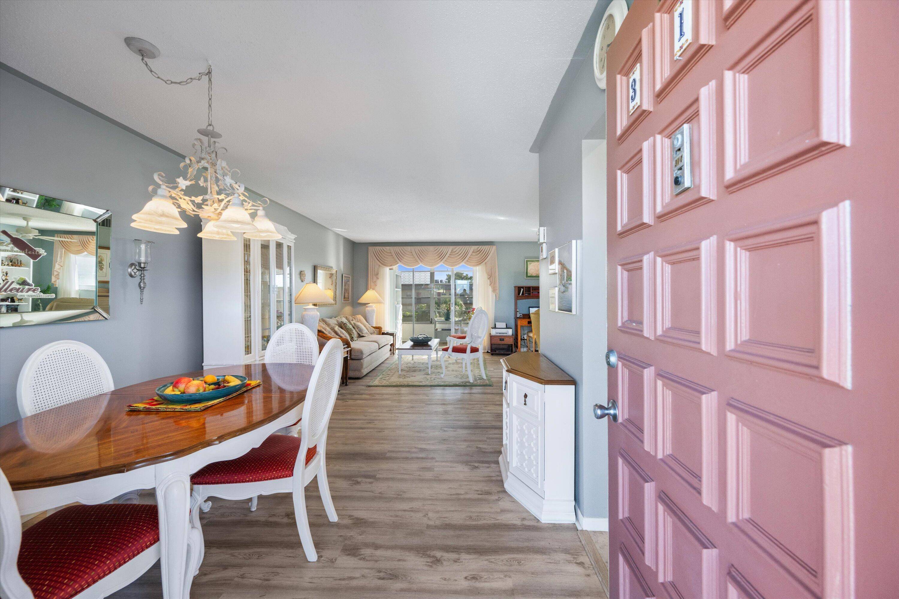 Welcome to this stunning fully furnished 1 bedroom, 1 1 2 bathroom corner unit condo located in a 55 community in Palm Springs, Florida.
