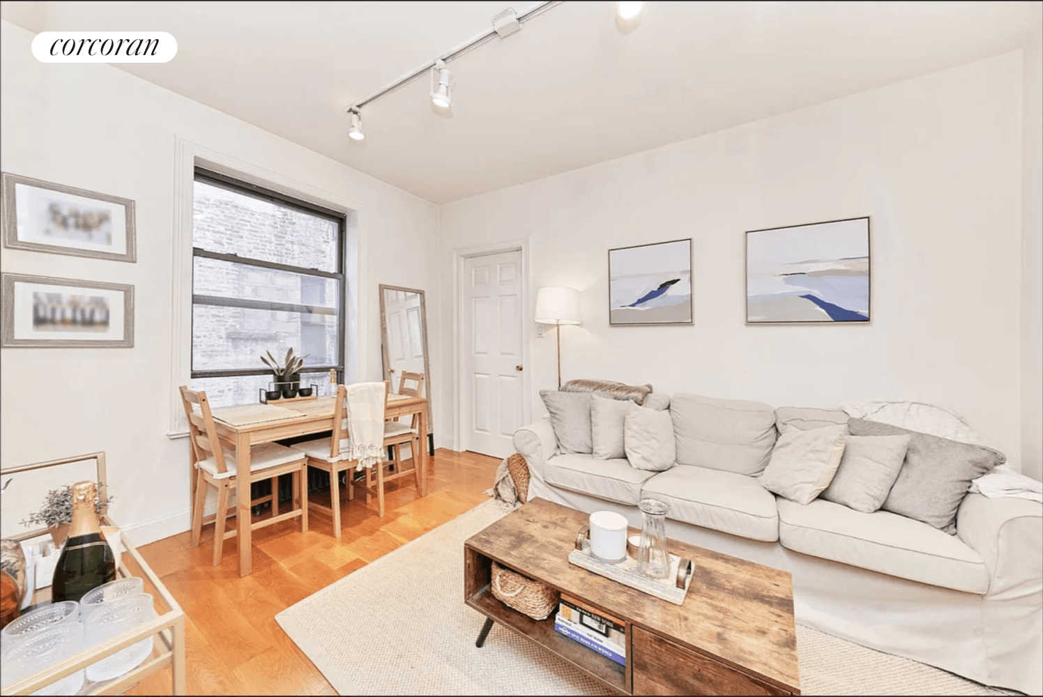 Two bedroom on beautiful Commerce Street in the West Village Apartment Features Comfortable lounge area 2 queen sized bedrooms w built in closets Marble bathroom Open kitchen equipped w dishwasher ...