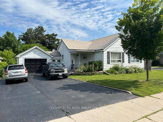 Welcome to 121 Cumberland Street located in the desired prime location in Barrie.