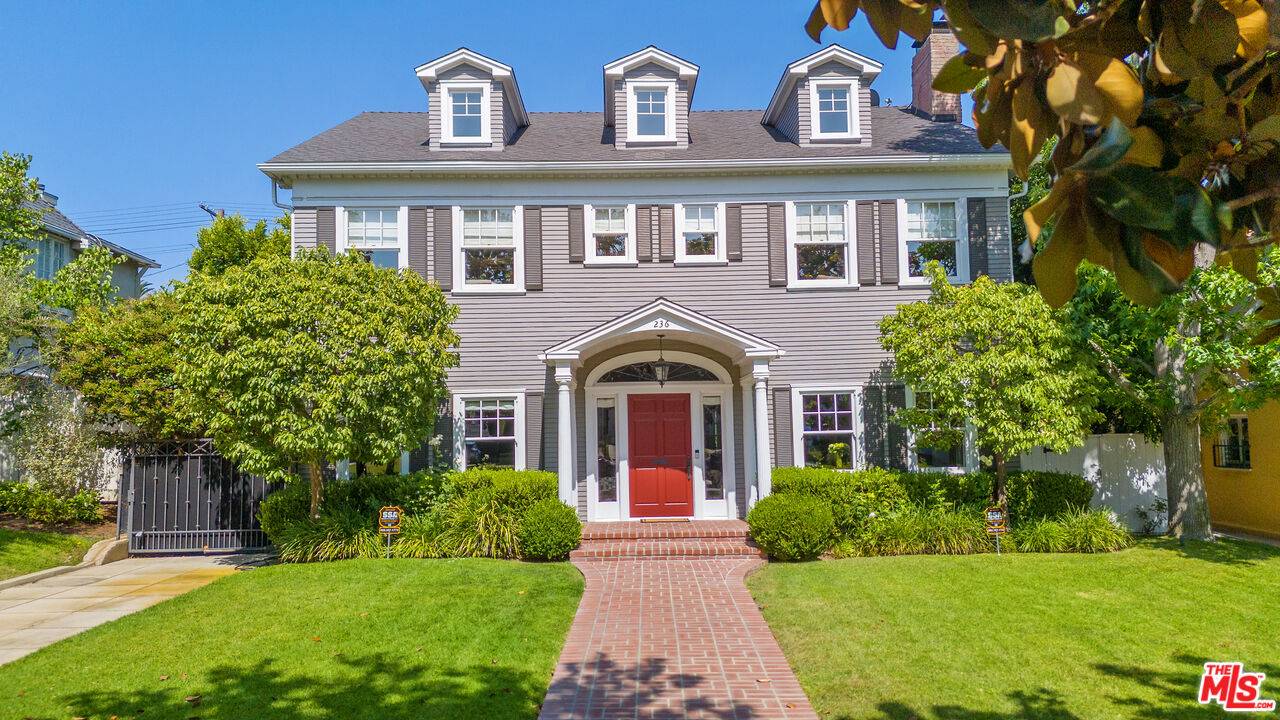 236 S Irving Blvd 5BR Mid Wilshire La
