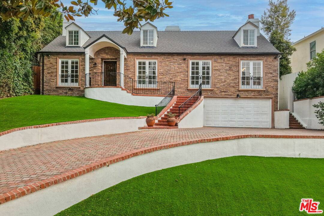 500   Warner Ave 3BR Westwood La