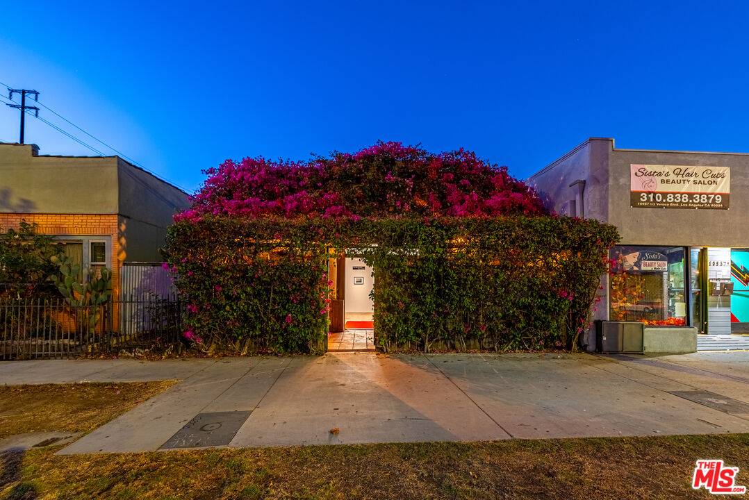 10959 Venice Boulevard 2.0 LA