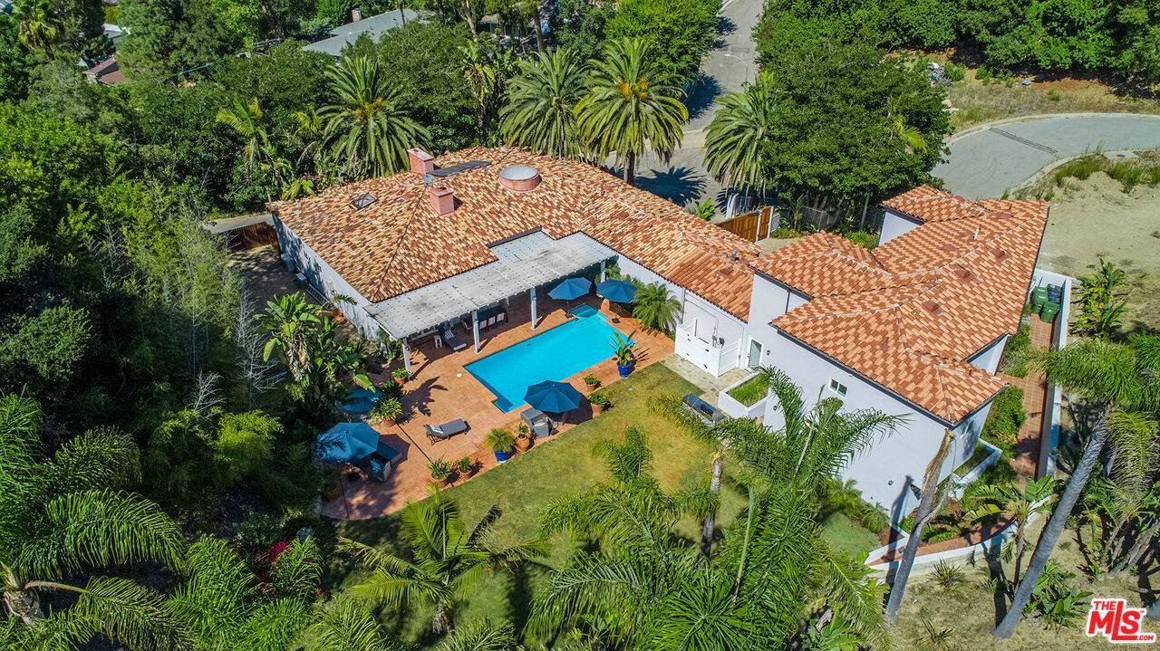 9696 Antelope Road 8.0 Beverly Hills Post Office | B.H.P.O. LA