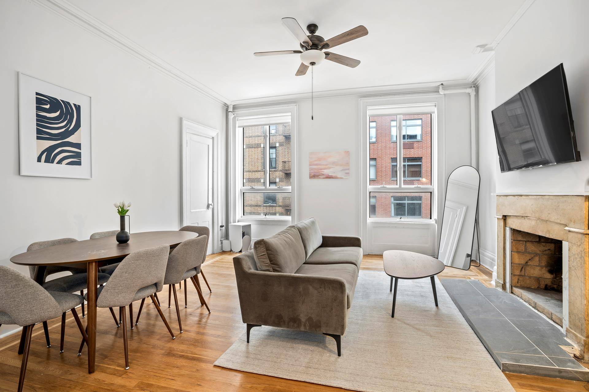 SHORT TERM RENTAL ! ! ! Welcome to 257 W 19th St, Unit 3rd Floor, available for immediate occupancy !