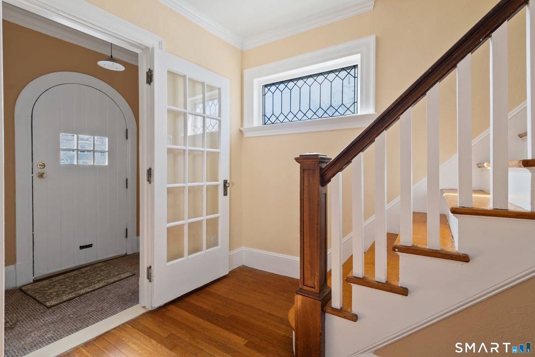 Prestigious Westville Location Spacious 5 bedroom, 3.