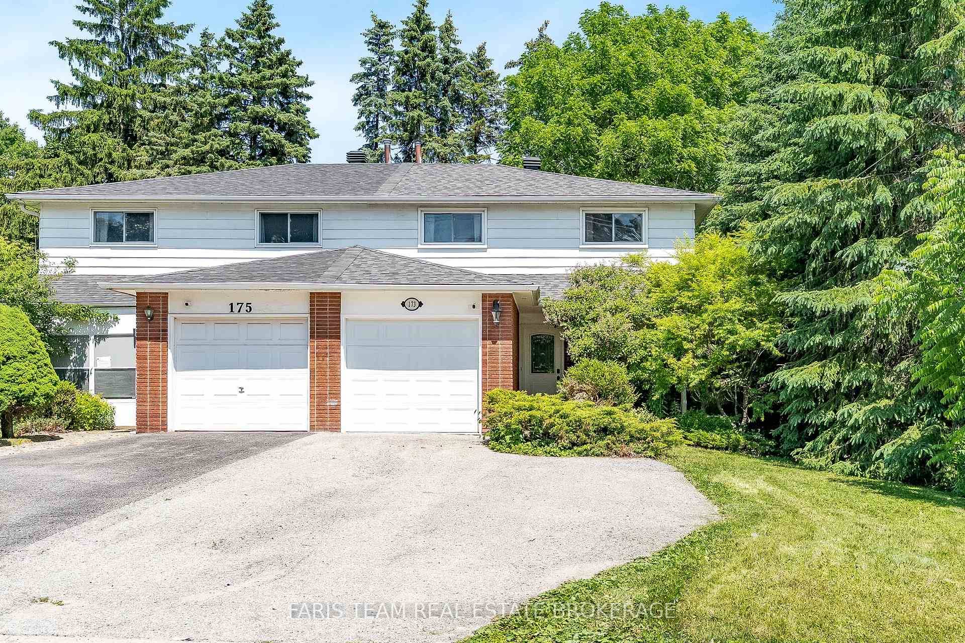 Top 5 Reasons You Will Love This Home 1 Well maintained, bright and spacious semi detached home featuring four generously sized bedrooms and ample room for growing families and comfortable ...