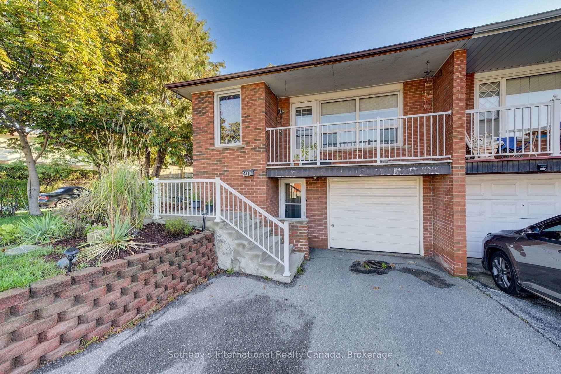 Welcome to this bright and spacious home featuring 3 generously sized bedrooms, 2 full bathrooms, and 2 family sized kitchens perfect for extended families or investors.