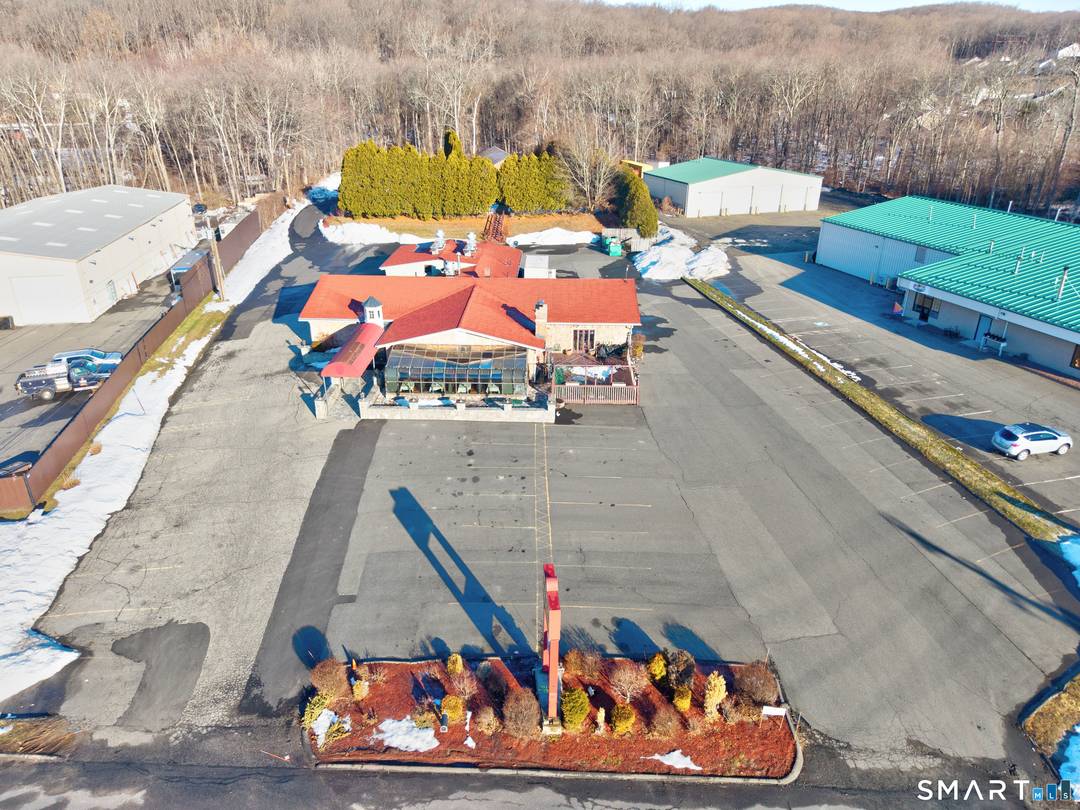 Exceptional opportunity to acquire a freestanding commercial building on Wakelee Road in Wolcott, Connecticut.