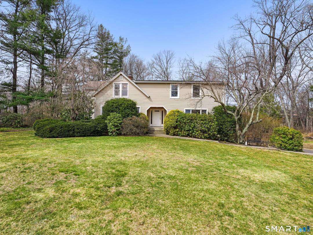 Welcome to this expansive, well designed home offering just under 3, 000 SF of above grade living in the highly sought after Daniels Farm Elementary school district.