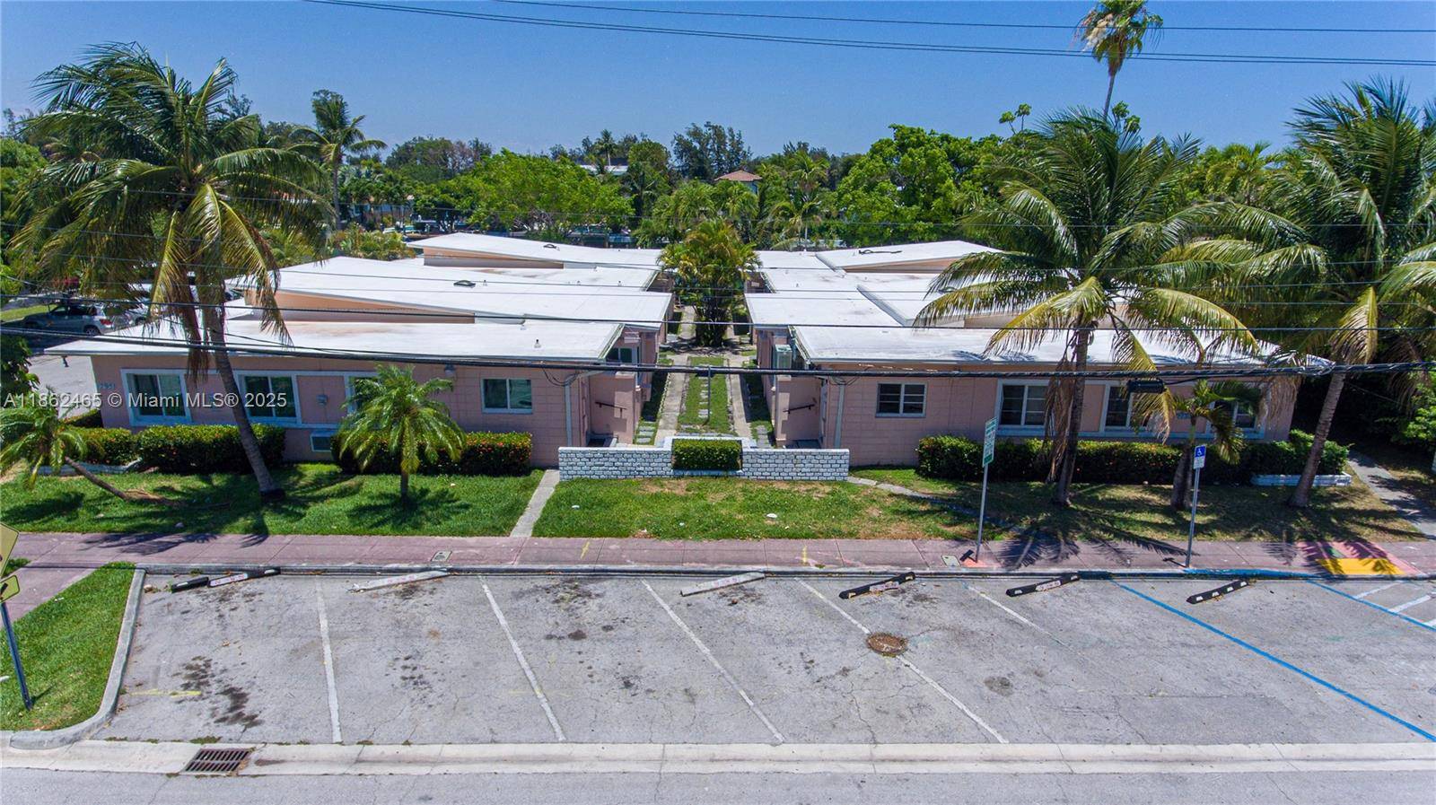 This property features eight existing condominiums situated along a scenic coastal street, surrounded by active redevelopment projects that highlight the area s tremendous growth potential.