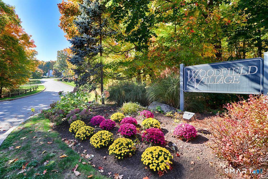 Welcome to 35 Balmaha Court ; a beautifully light and spacious 2 bedroom, 2.