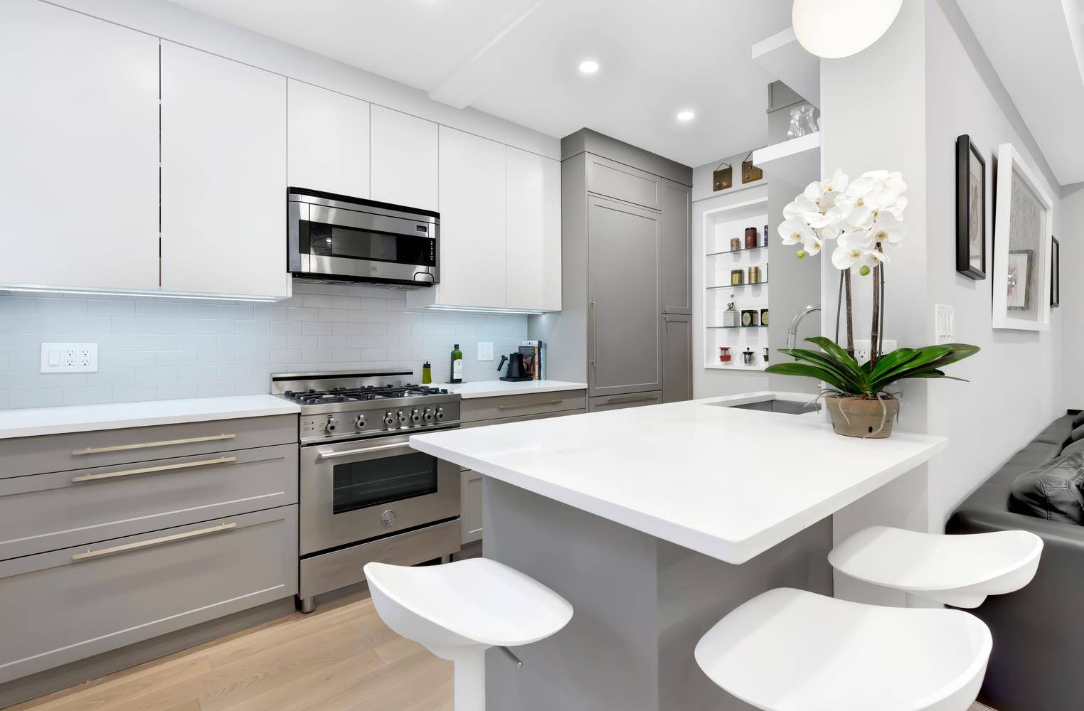 Mint Renovated to Perfection !