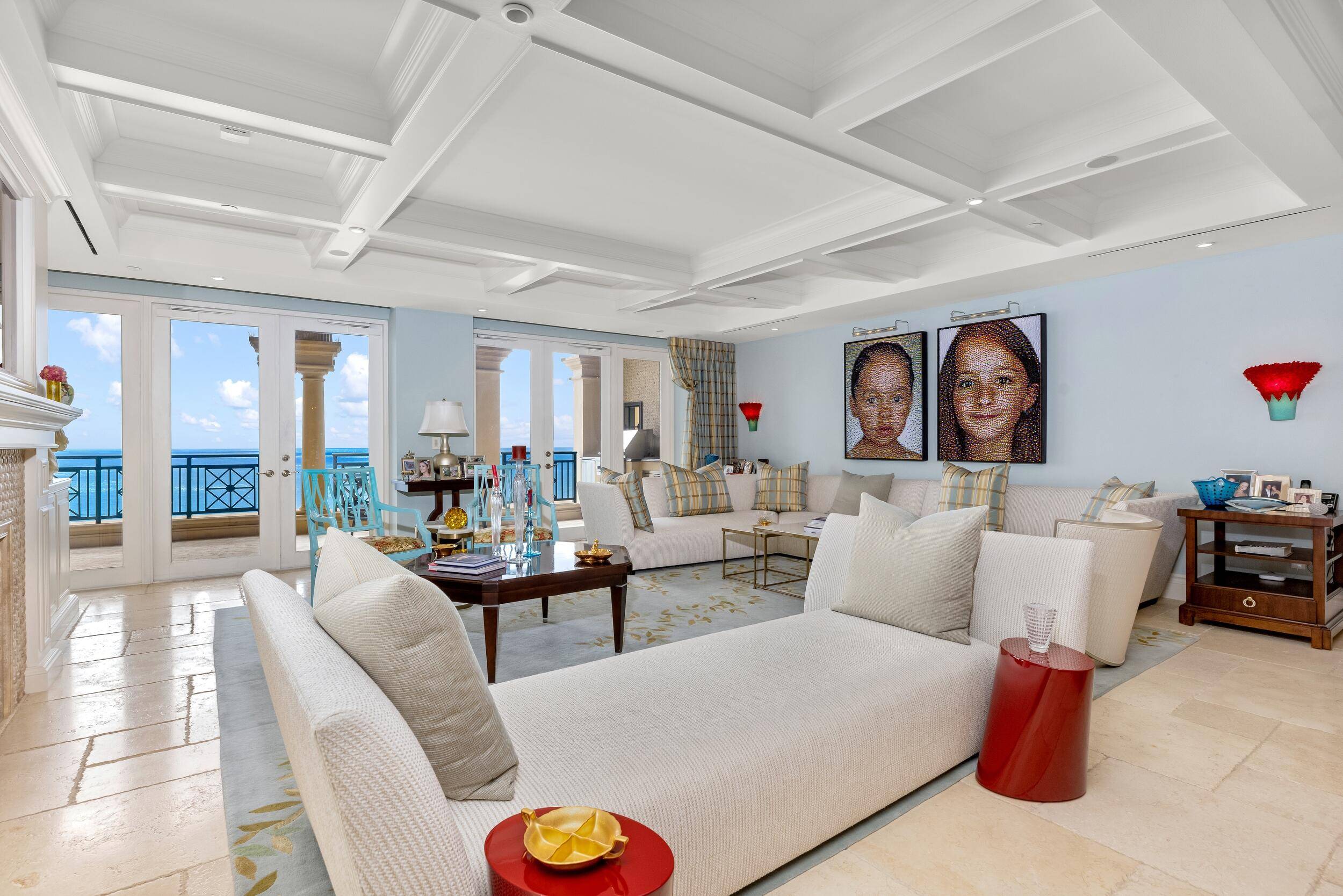 Rising above Boca Raton's most coveted stretch of coastline, PH02 at Luxuria is an extraordinary residence of distinction, sophistication, and timeless beauty.