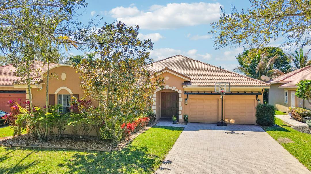 Beautiful 4 bedroom, 2. 5 bathroom home in the highly sought after Paseos community in Jupiter.