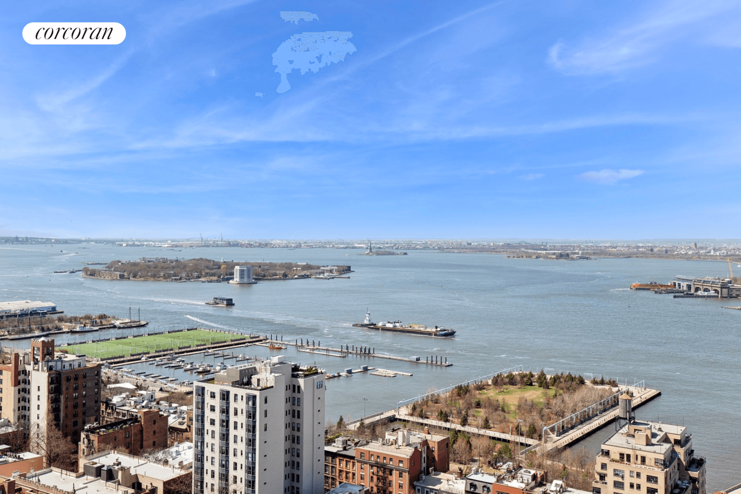 Welcome to 111 Hicks Street apt 27B at the St George Tower, an iconic prewar Brooklyn Heights coop designed by Emory Roth in 1930.