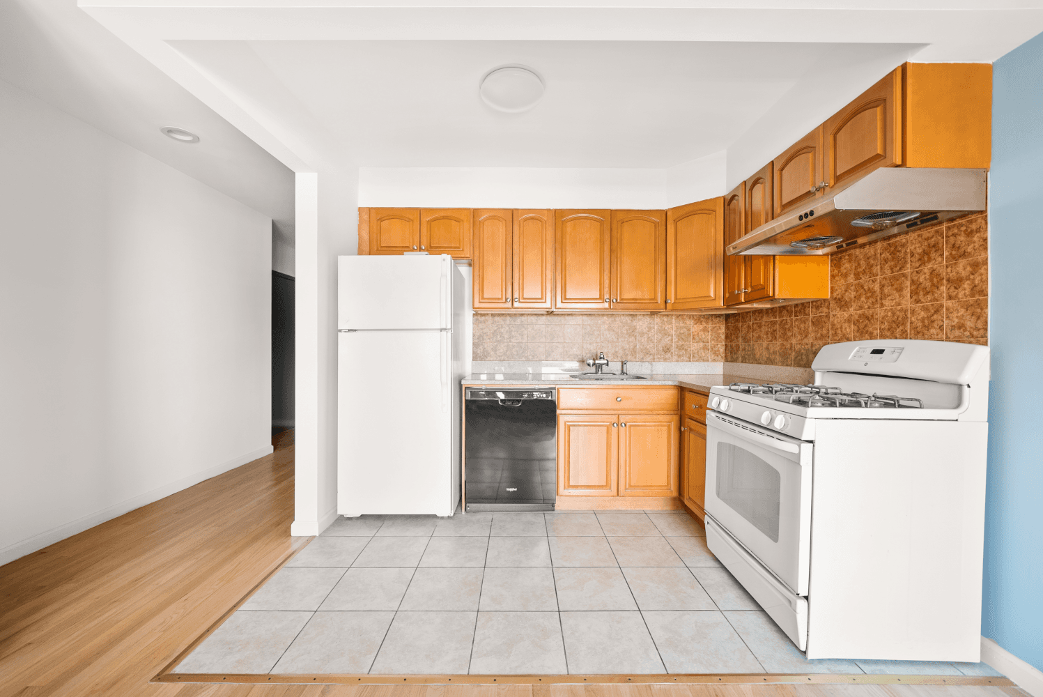 Discover the potential to create your dream home in the vibrant neighborhood of Williamsburg at 179 Jackson Street, a boutique elevator condominium building featuring six exclusive units.